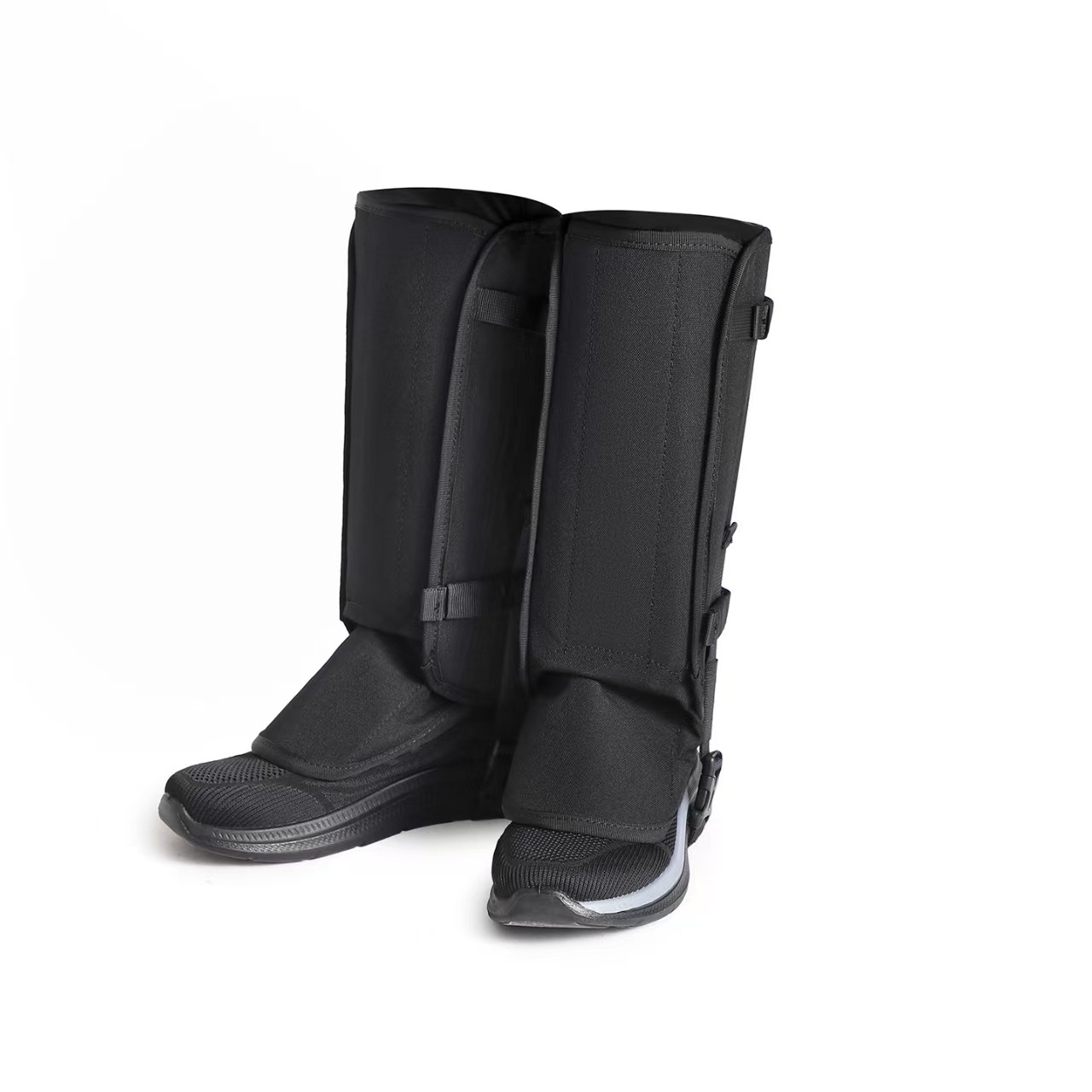 Cross-border outdoor products: anti-snake bite leg covers, anti-scratch knee pads for hiking and camping, anti-snow shoe covers, leg guards