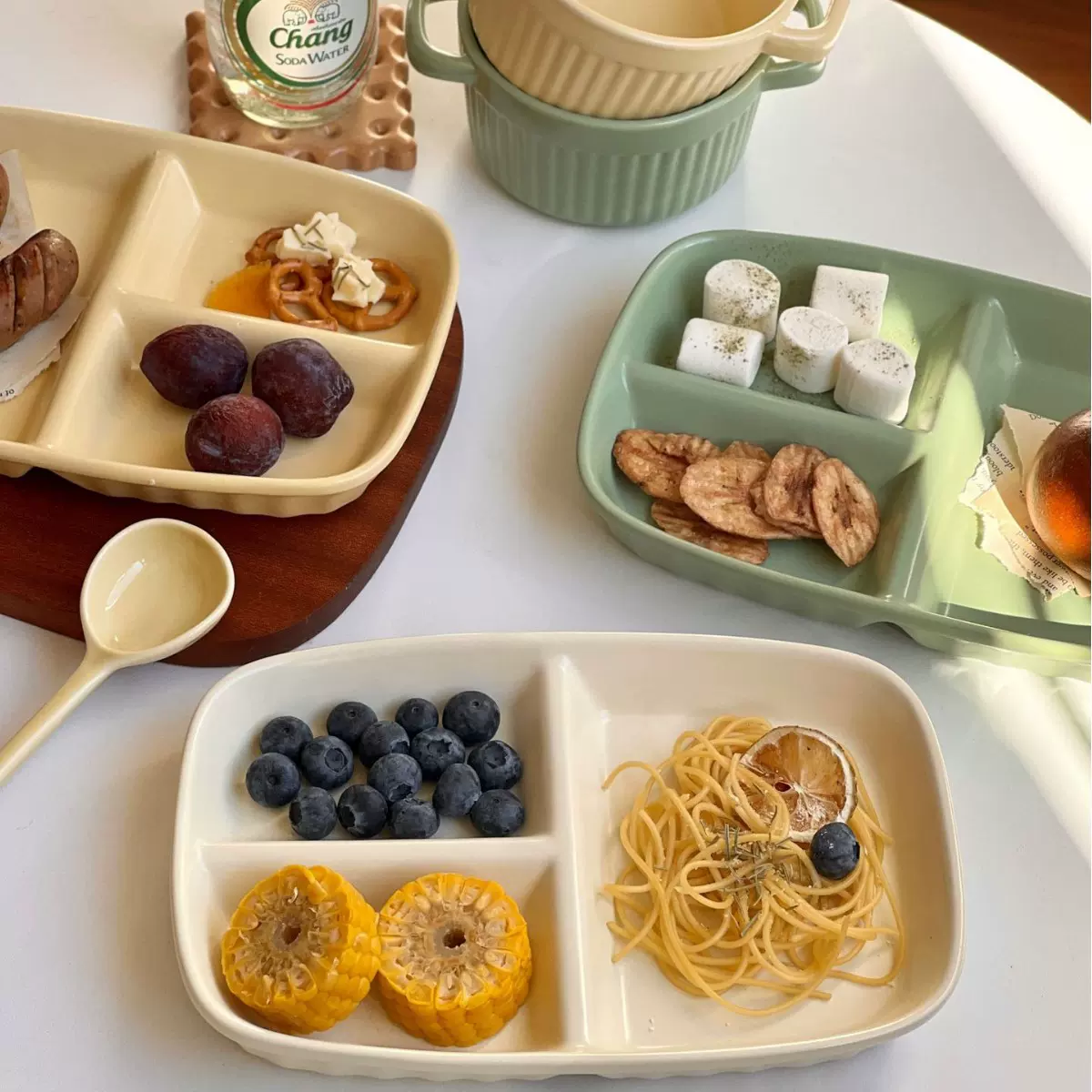 ins风韩系减脂分餐盘家用三格餐盘子分格定量陶瓷餐具儿童早餐盘