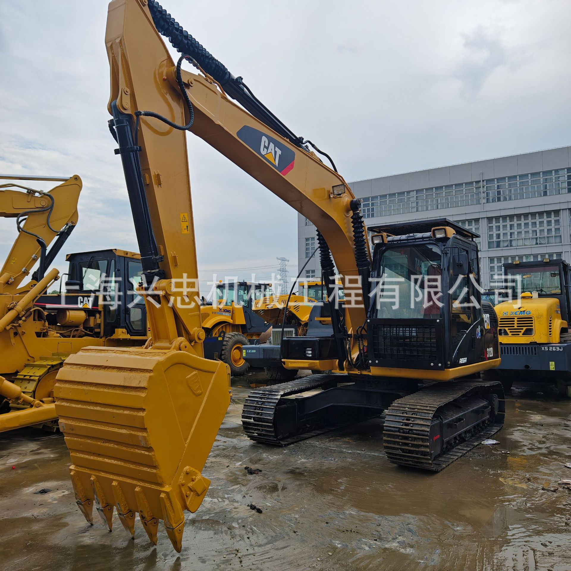 2卡特 312D挖掘机