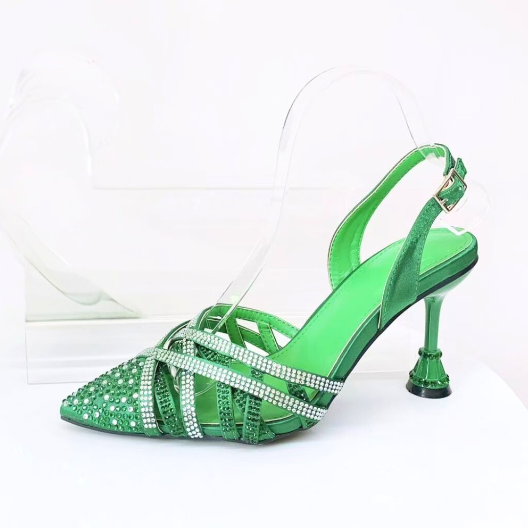 Selección estricta de zapatos de diseño italiano, nuevas sandalias de tacón alto, banquete de boda, zapatos de mujer de diamante de punta