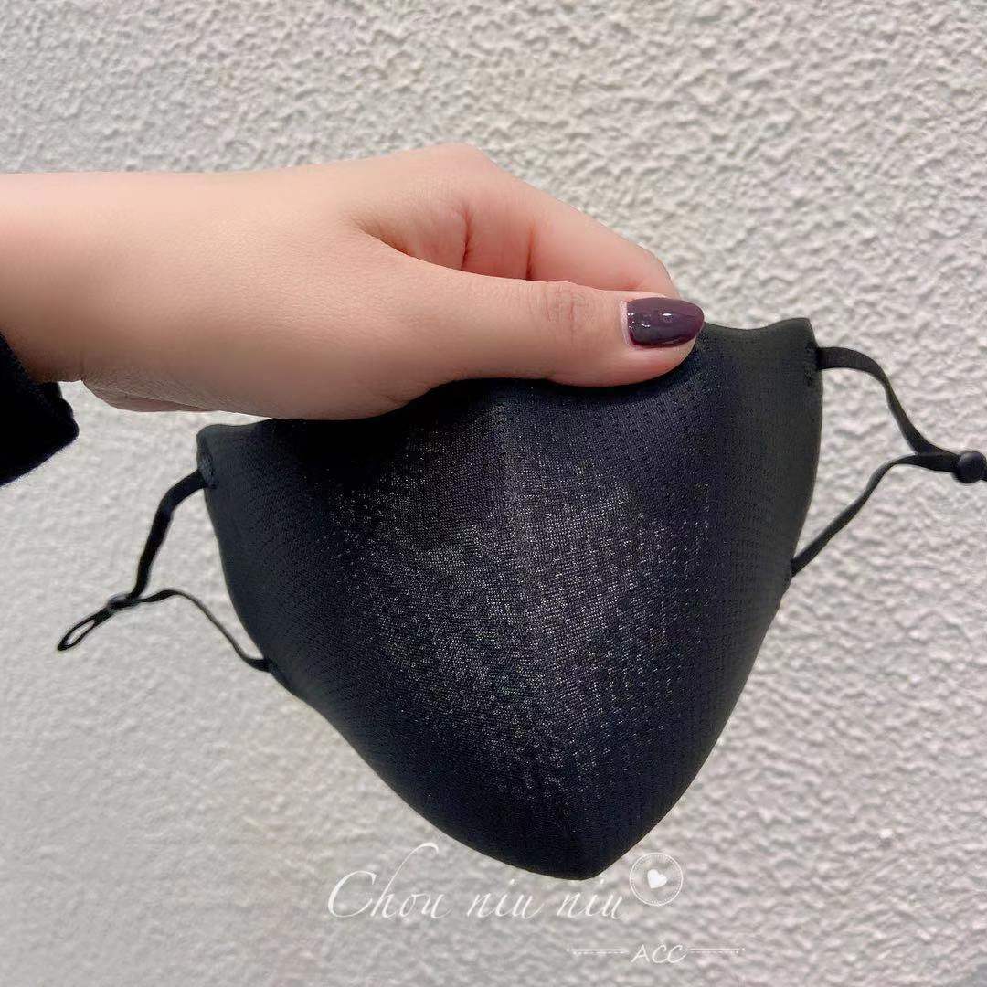 4624薄透气孔网 四季黑色口罩