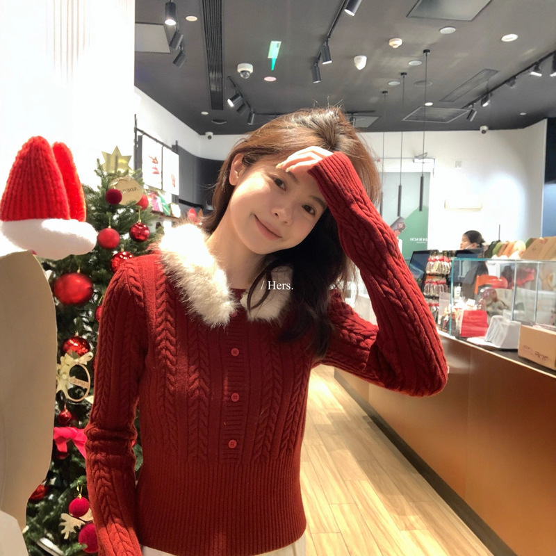 Hers One Scoop Sweet Christmas and New Year Red Detachable Fur Collar Twist Sweater Knitted Top