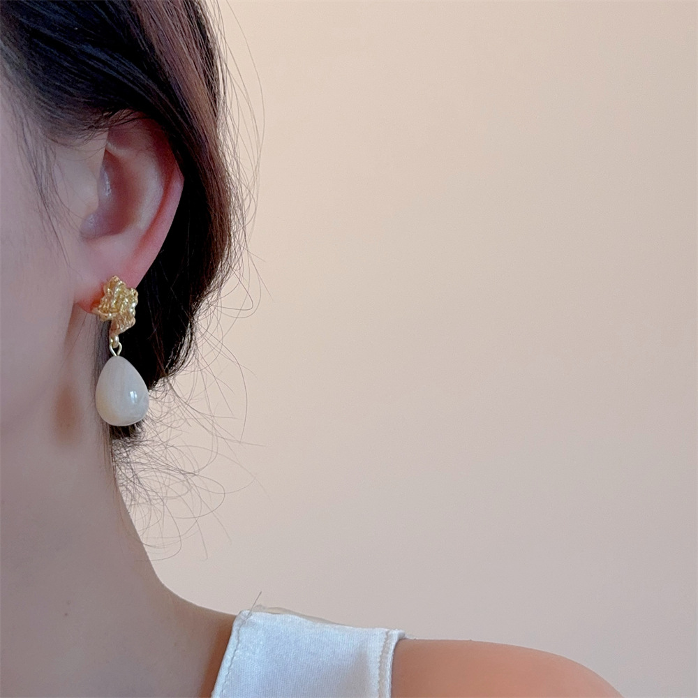 15g Weight 1 Pair Simple Style Water Droplets Plating Acrylic Resin Drop Earrings