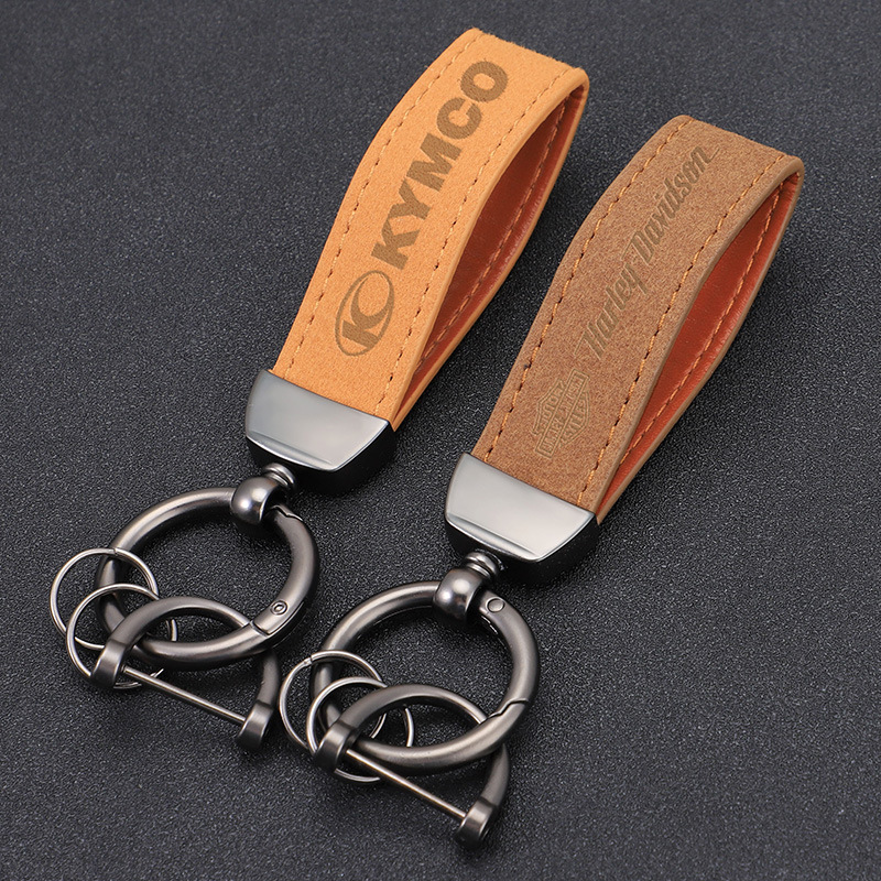 Llavero de motocicleta de piel abatida para Suzuki Yamaha logotipo de impresión en caliente llavero anti-pérdida al por mayor