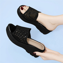 ��כ���ЬŮ�ļ���כ�Ь2025�¿��ļ��¿��n���~��r�Ћ���ŮЬ