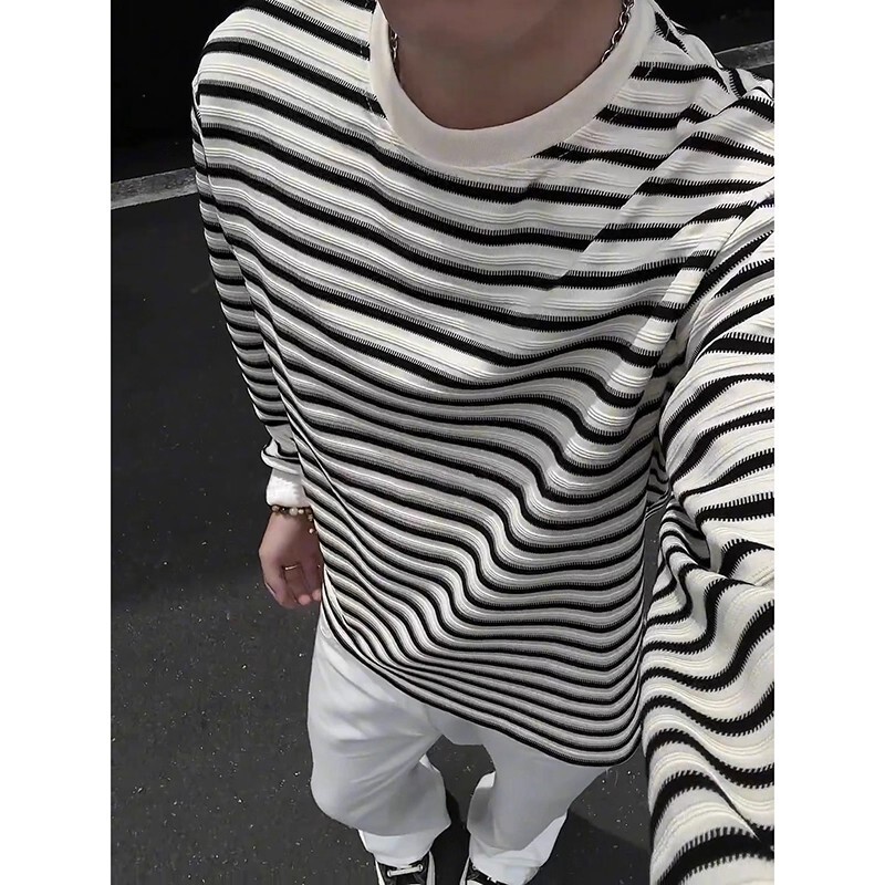 Black and White Striped Long-Sleeve T-Shirt for Men, Spring and Autumn Trendy American Style, Crew Neck, Loose and Stylish, Heavyweight Base Layer Shirt Black and White Striped Long-Sleeve T-Shirt for Men, Spring and Autumn Trendy American Style, Crew Neck, Loose and Stylish, Heavyweight Base Layer Shirt