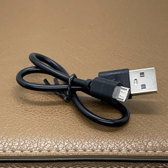 安卓マイクロv 8急速充電器bluetooth車載デジタル配電線携帯電話データ充電線を推奨する