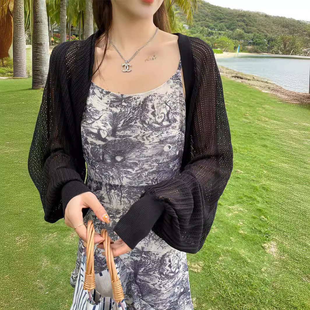 Sun-Protective Knitted Cardigan for Women, Summer 2026, Thin Style, Outerwear for Slip Dresses, Ice Silk Short Sleeveless Top