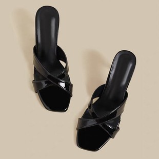 �߸����^����ЬŮ2025�ļ��¿����ȹ�Ӵ�a�ӷʛ���ЬŮЬ���l