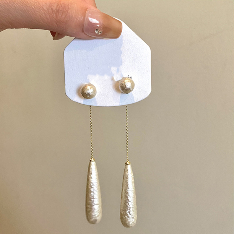 Pendientes de perlas de gota de agua simple con aguja de plata Pendientes largos de sentido premium retro francés Pendientes nuevos elegantes y de moda para mujer image 1