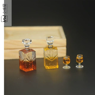 52DOLLHOUSE娃娃屋配件 微缩模型食玩拍摄道具仿真洋酒瓶组合D411