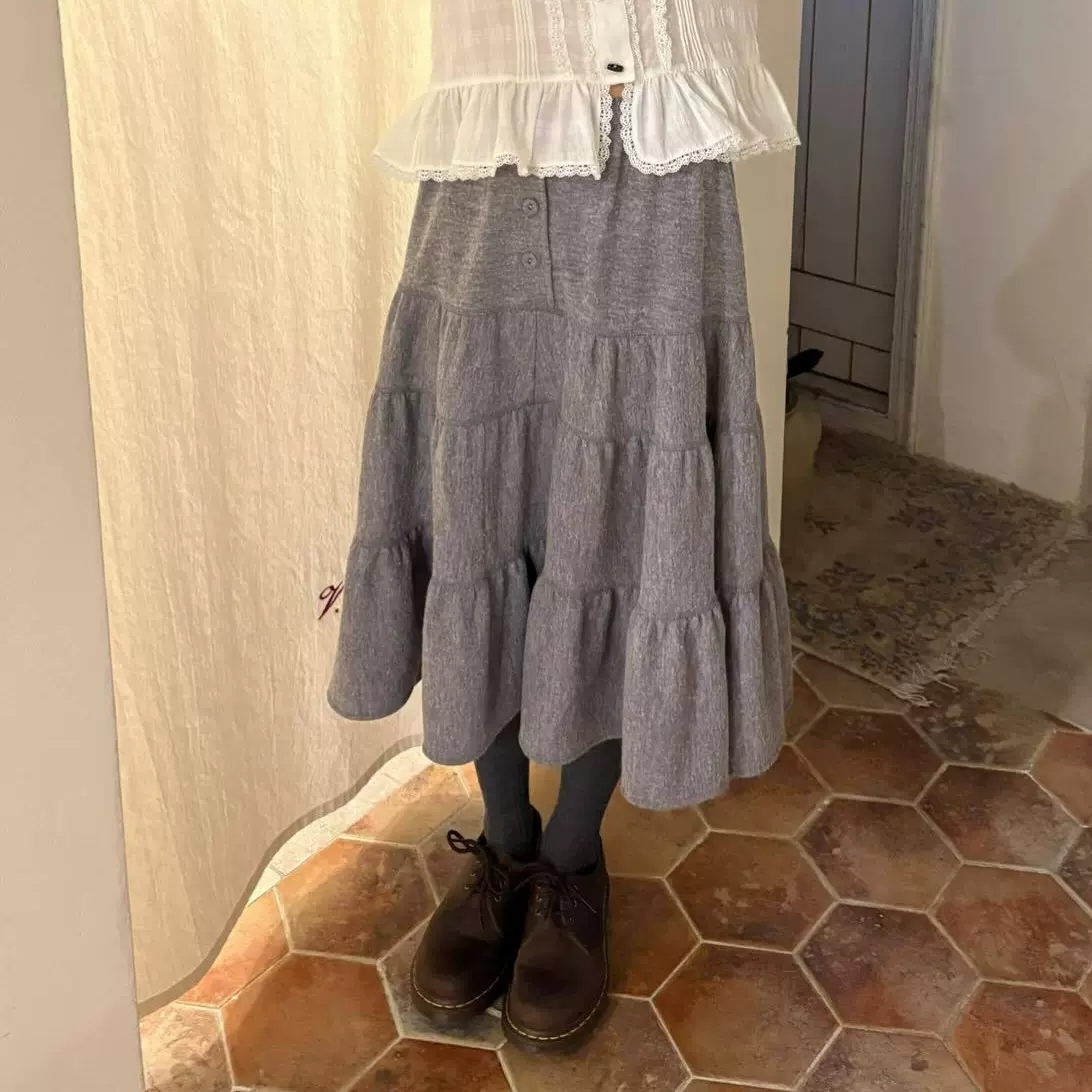 减龄设计感韩国26早春新款羊毛A字半身裙蛋糕裙灰色半裙+衬衫马甲