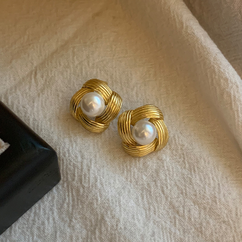 S prata esterlina francesa Hepburn grande pérola antiga luz luxo, brincos de alta qualidade, estilo pequeno e perfumado_voghion.com