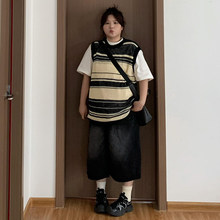 �ش�aŮ�b��ɫ���ţ���߷�ѝŮ�ļ����������Č����@�ݶ�ѝ��