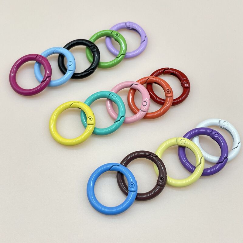 In stock color paint zinc alloy spring buckle book ring card ring keychain accessories open candy color spring ring In stock color paint zinc alloy spring buckle book ring card ring keychain accessories open candy color spring ring