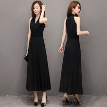 2025新款长款赫本风裙子性感挂脖长裙黑色雪纺连衣裙女夏修身显瘦