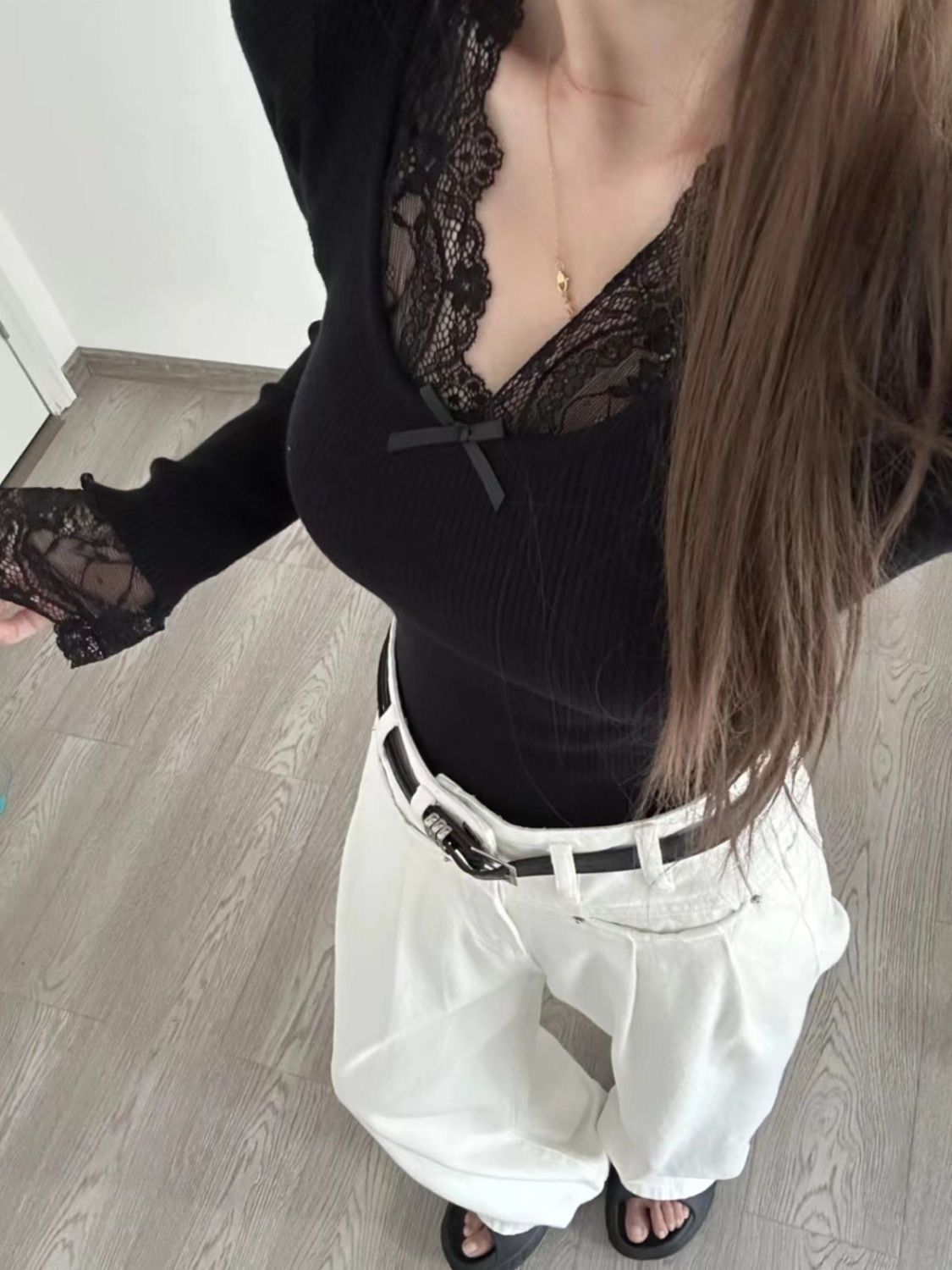 法式秋冬蕾丝拼接内衣磨毛保暖冬显长袖恤温柔打底显瘦上衣搭外