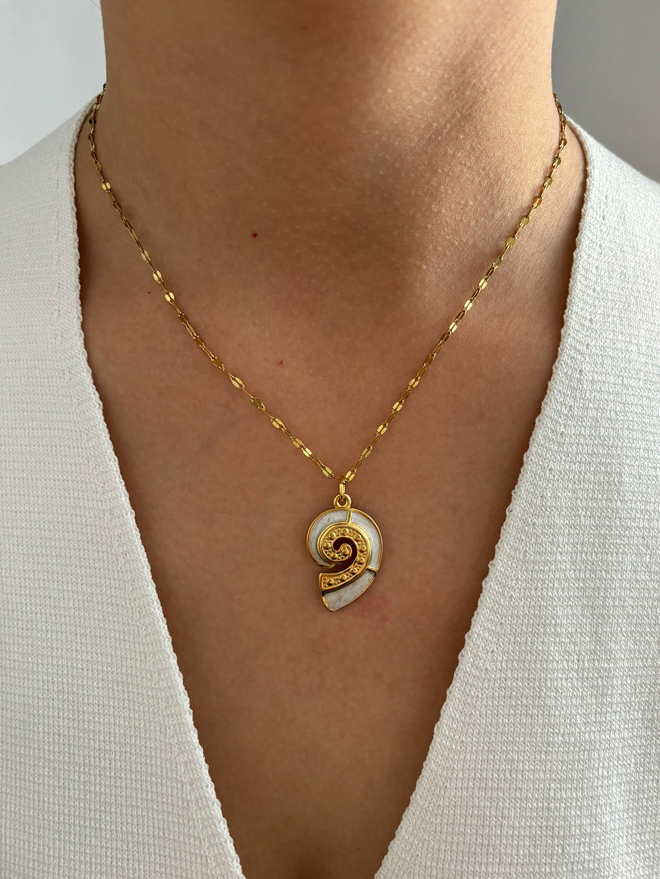 Women's Gender 316L Stainless Steel Tortoise Starfish Conch Waterproof Non Tarnish Surgical Steel Marine Style Pendant Necklace For Women's