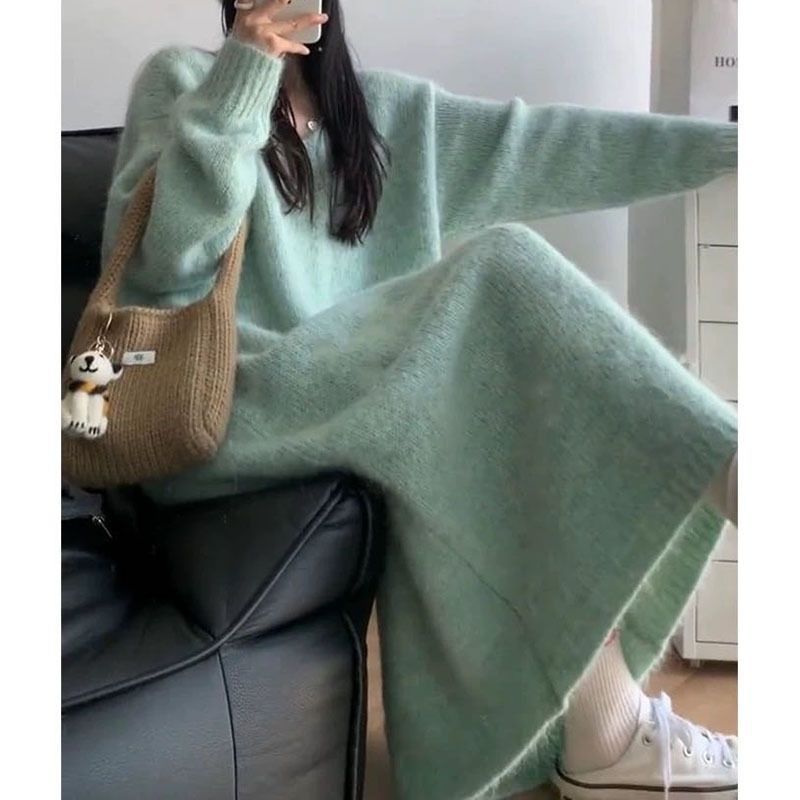 加绒加厚针织毛衣连衣裙秋冬季大衣打底慵懒浣熊绒长裙子灰色均码