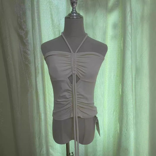 �ļ��؍�ͬ����ɫ����ϵ���첱���ĵ���Ů���������������º�߅�b