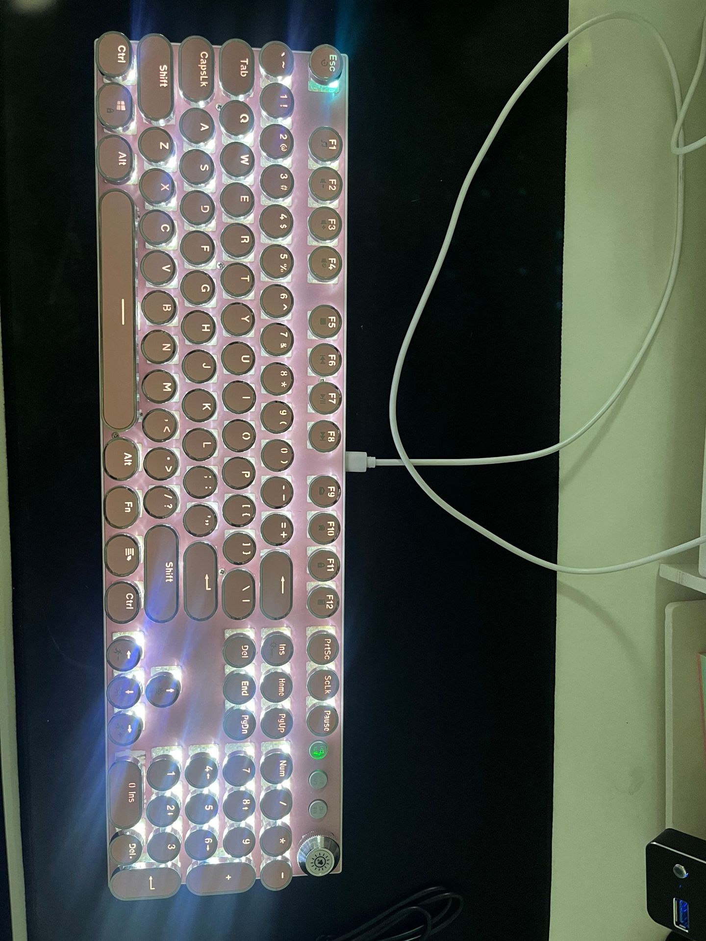 Transfronterizo directo retro punk vapor chapado perilla luminosa teclado mecánico cableado enchufe y extracción de eje verde juegos de computadora