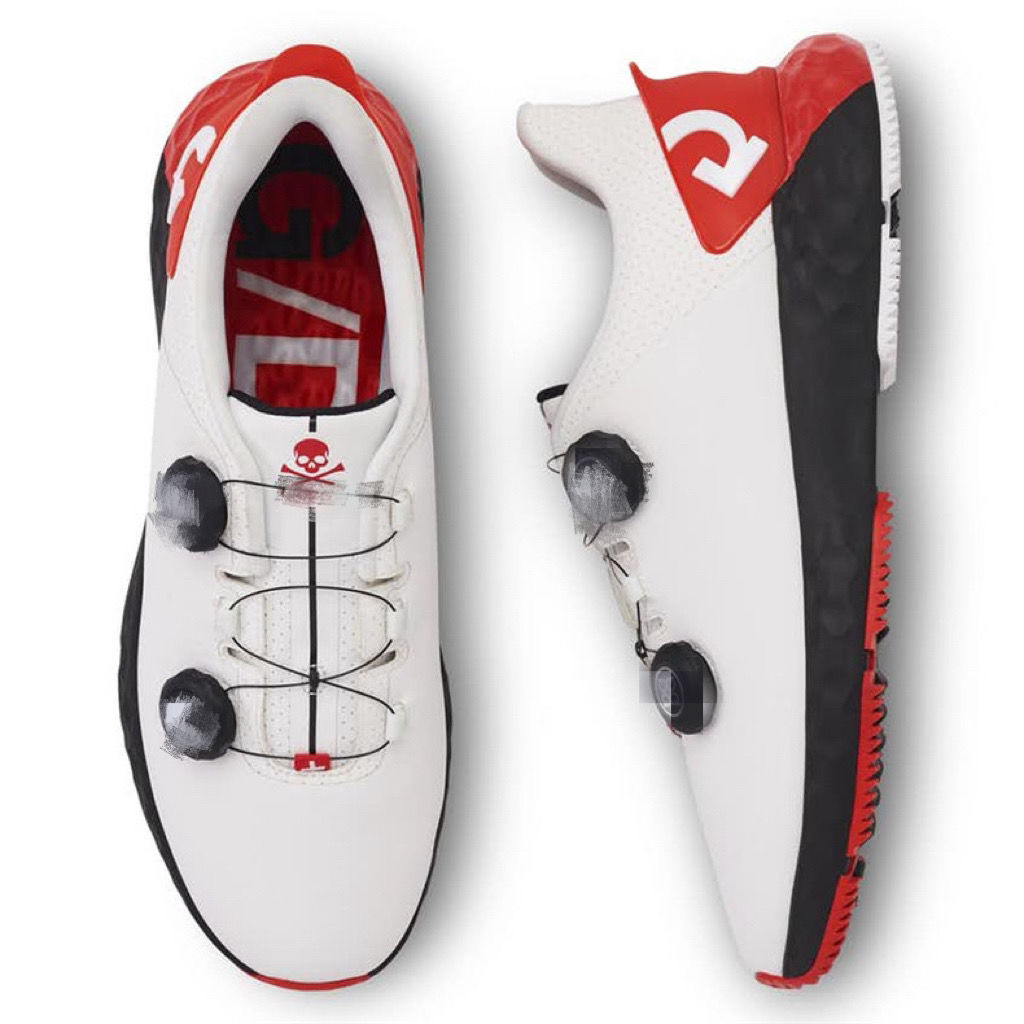 흰색과 빨간색 신발은 너무 작습니다. 한 사이즈 크게 선택하세요.