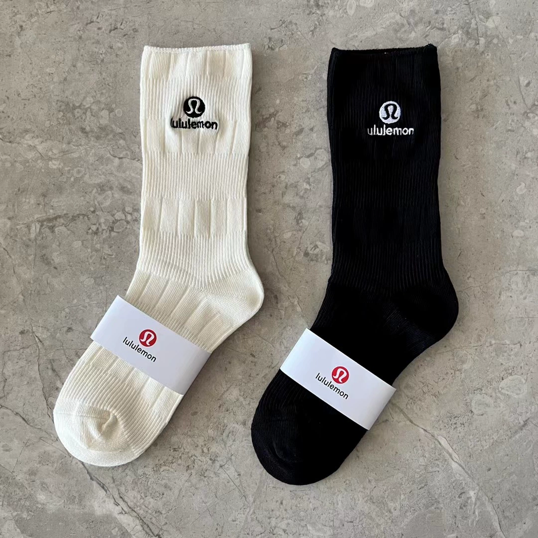 Летние новые женские носки lululemon с двуигольной вышивкой, универсальные носки из пуха, впитывающие пот и дышащие, середины икры, хлопковые носки