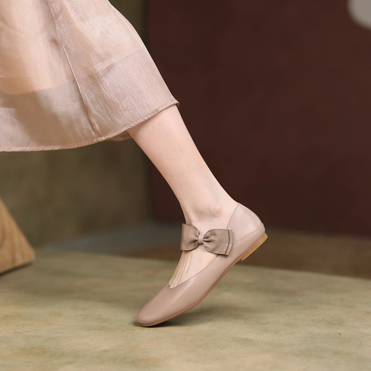 尾货春秋季新款可爱蝴蝶结软面牛皮单鞋女甜美圆头舒适平底小皮鞋