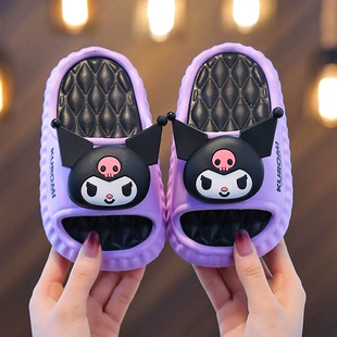 Тапочки Kuromi для девочек нескользящие на мягкой подошве для дома