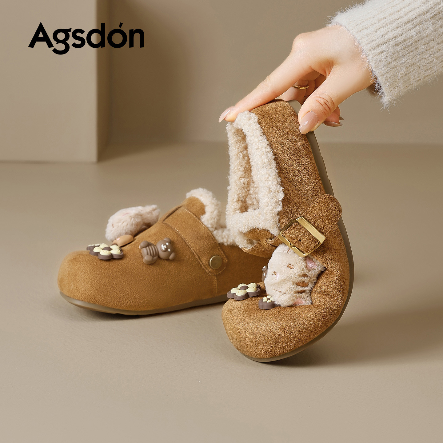 2026 nuevo estilo de primavera de veludo y grueso un pedazo grueso de zapatillas de lana de fondo grueso