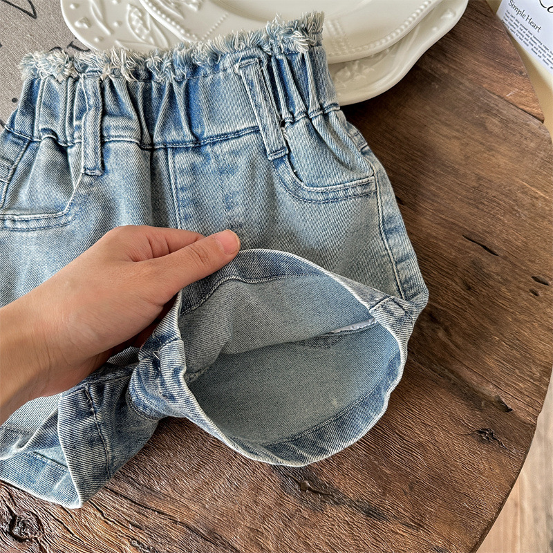 Pantalones cortos de mezclilla de siete niñas de limón salado verano nuevo estilo para niños estilo occidental moda bebé delgado pantalones casuales sueltos image 5
