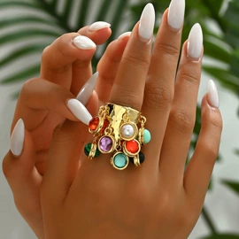 首饰套装;耳钉;耳环