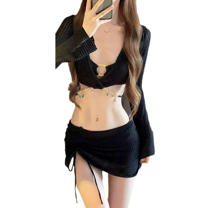 Bikini traje de baño sexy mujer puro deseo dividido traje de cuatro piezas blusa de manga larga bolso falda color sólido traje de baño de aguas termales al por mayor