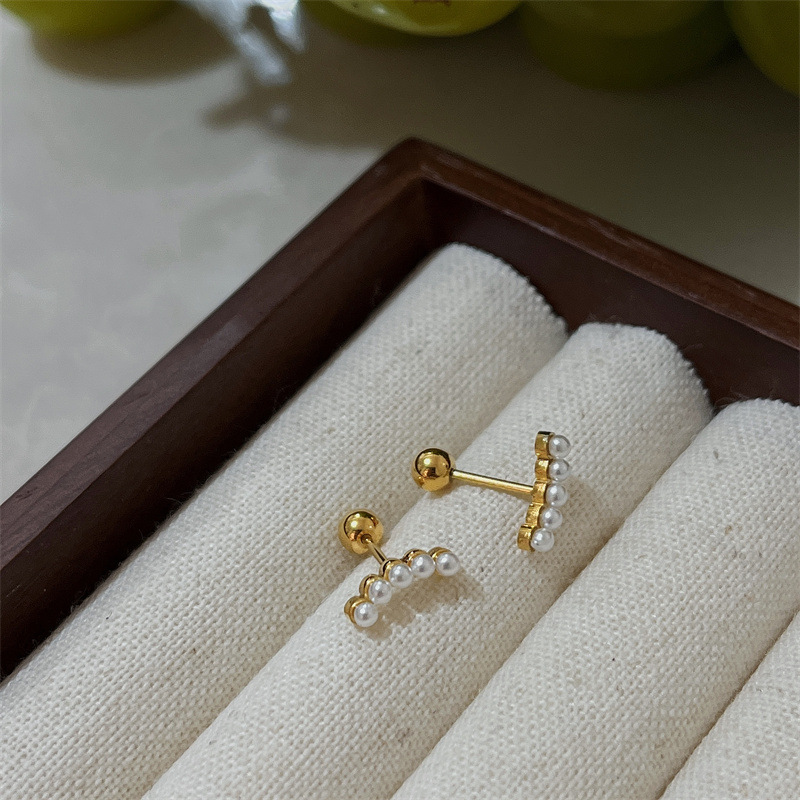 Fashion Round Heart Shape Titanium Steel Tassel Plating Inlay Zircon Ear Studs 1 Pair