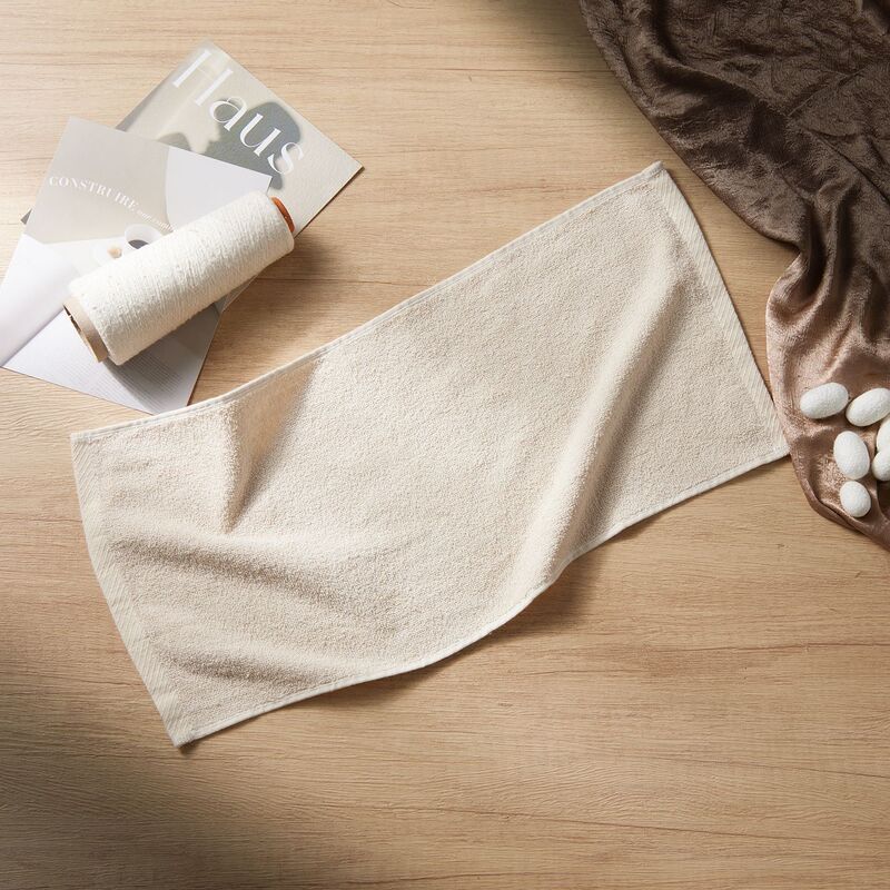 Xu Huang Silk 25*50 Children's Towel Wholesale Kindergarten Baby Face Wash Cute Children's Towel Mulberry Silk Small Towel Xu Huang Silk 25*50 Children's Towel Wholesale Kindergarten Baby Face Wash Cute Children's Towel Mulberry Silk Small Towel