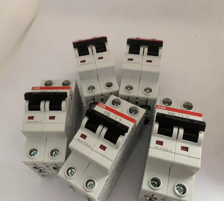 A BB空气开关 S200M-UC直流微型断路器 S201M-Z32/Z40/Z50/Z63