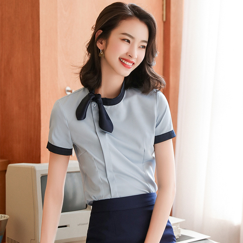 블루 셔츠
