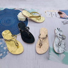 �羳���ڱ���r���僠C��������Ь�ļ��ճ��⴩ƽ��ЬŮ