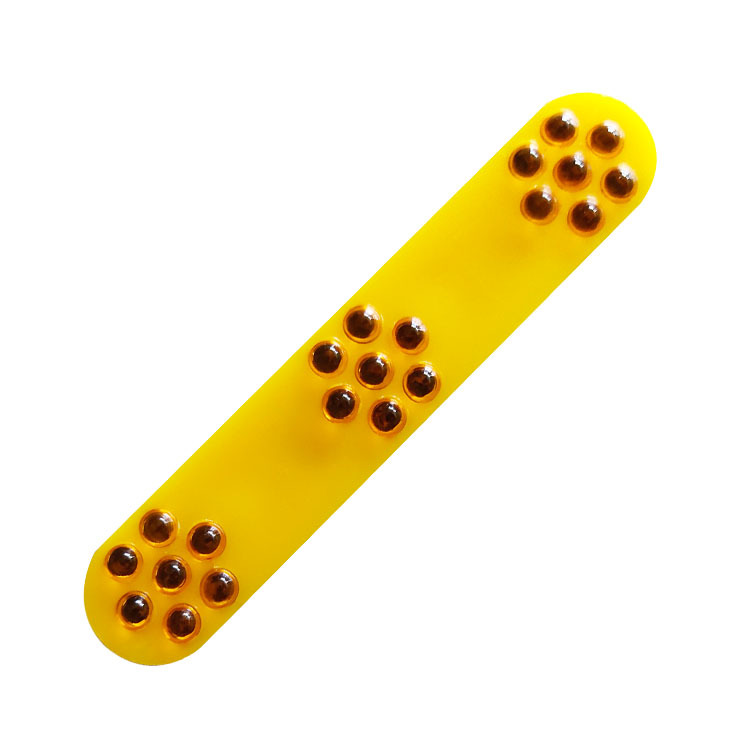 SWAREFLEX 74.7*13.9mm 21珠猫眼玻璃珠反光片