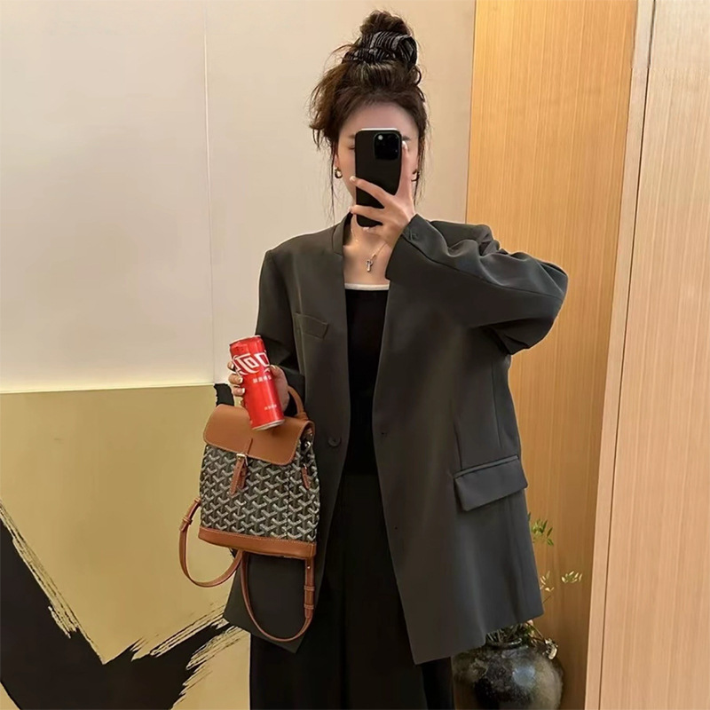 Minimalist High-end V-neck Women's Designer Blazer Lightweight Coat_voghion.com