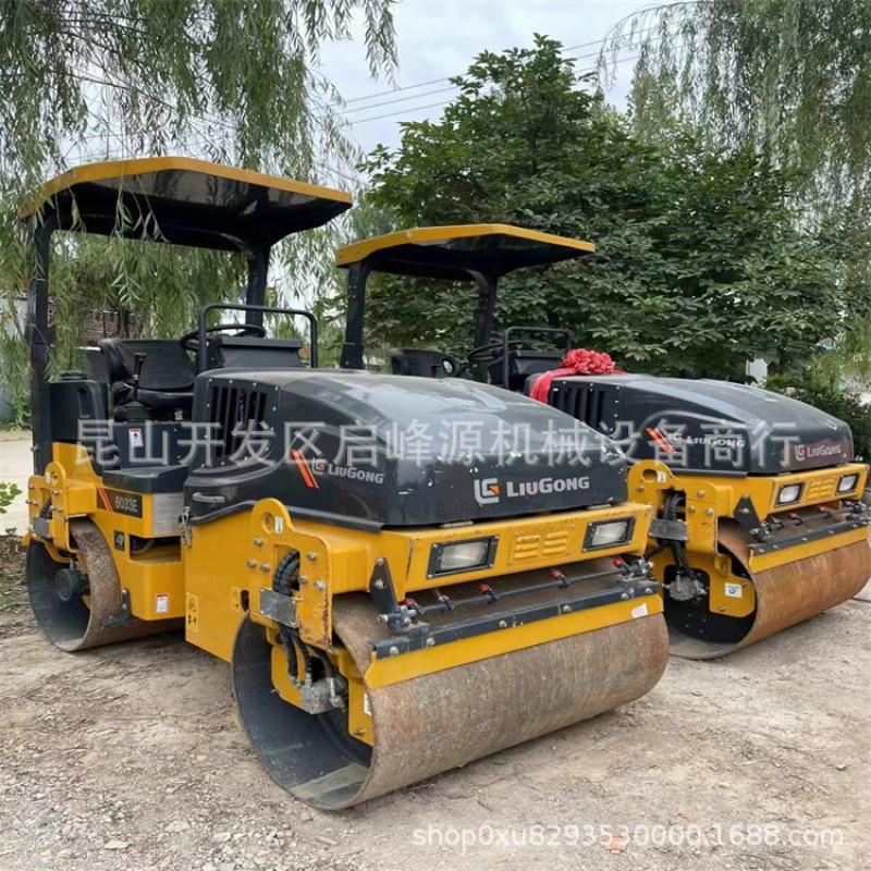 Foreign Trade Export Transfer of Liugong 3-Ton Road Roller. over 200 Hours of Operation, Almost New Condition, 3-Ton Small Road Roller