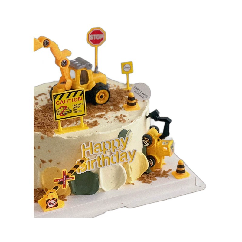 Decorations, dessert transport, toy car, archaeological excavations