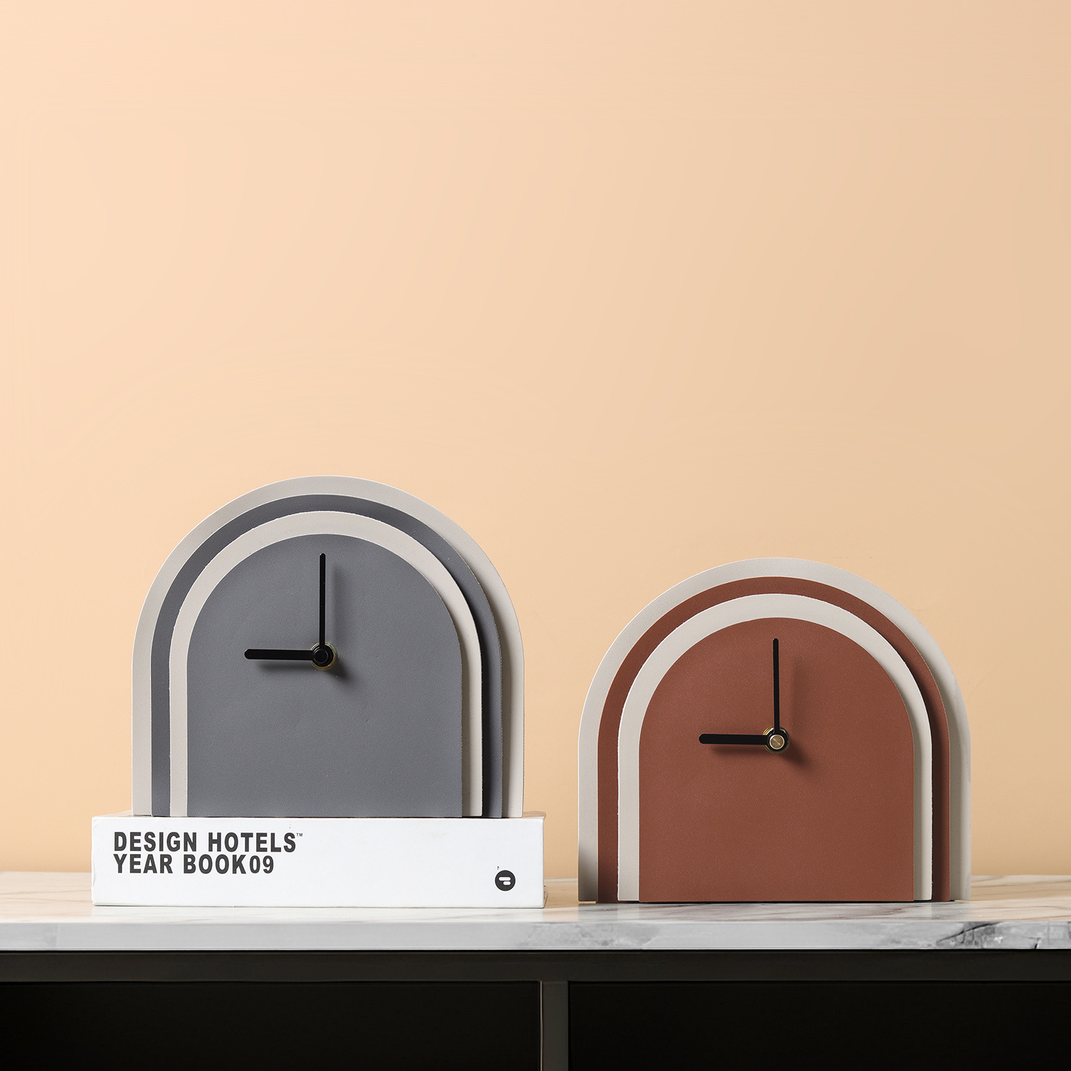 Geometric Arched Multi-Layer Leather Table Clock Ornaments Modern Scandinavian Accessible Luxury Silent Style Home Model Room Accessories