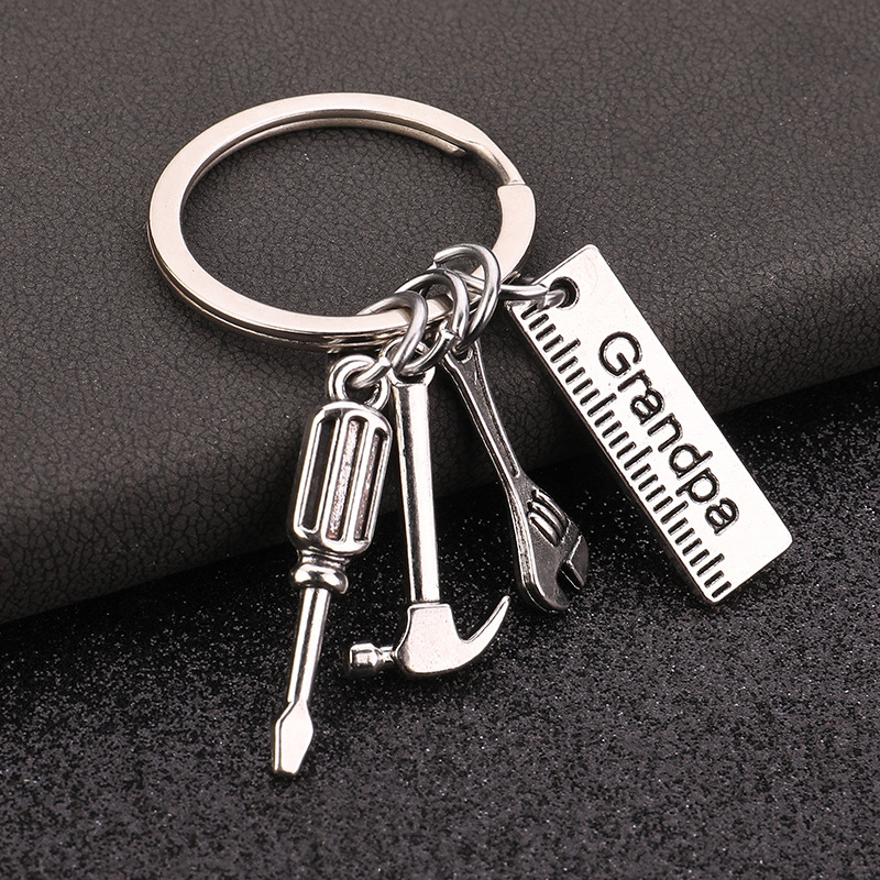 Letter, Ruler, Wrench Pattern Simple Style Letter Ruler Wrench Zinc Alloy Father'S Day Men's Slip-on Keychain