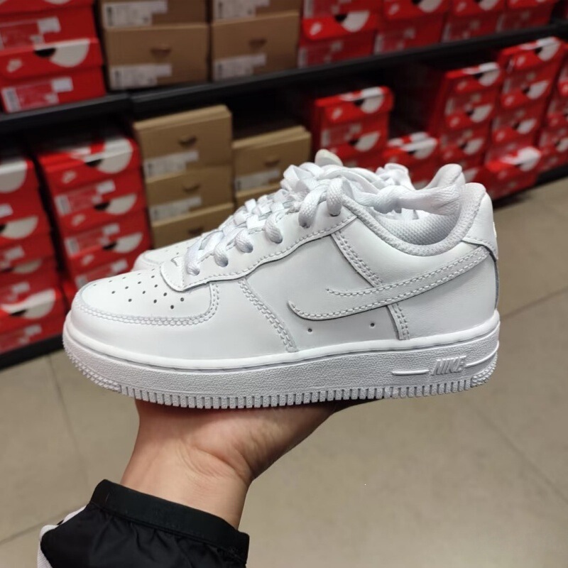 Putian cross-border children's and adult's AF Air Force One classic sneakers, low-top Nike-style versatile casual shoes, white sneakers Putian cross-border children's and adult's AF Air Force One classic sneakers, low-top Nike-style versatile casual shoes, white sneakers