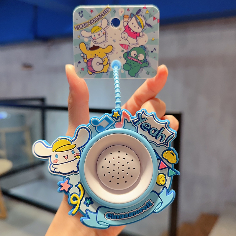 2026年新作正規品サンリオクロミぬいぐるみキーホルダー女性向け可愛いハローキティぬいぐるみカメラ小物