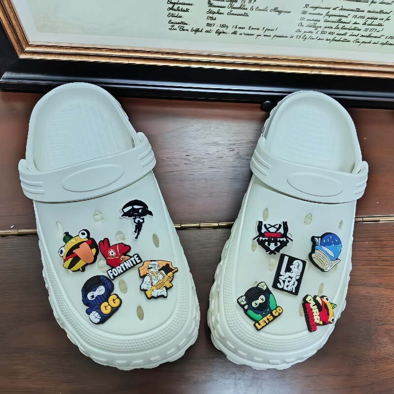 Fortnite Series Cross-Border Detachable Clogs Shoe Flower Accessories Pvc Soft Rubber Garden Shoes Decorative Buckles Wholesale Fortnite Series Cross-Border Detachable Clogs Shoe Flower Accessories Pvc Soft Rubber Garden Shoes Decorative Buckles Wholesale