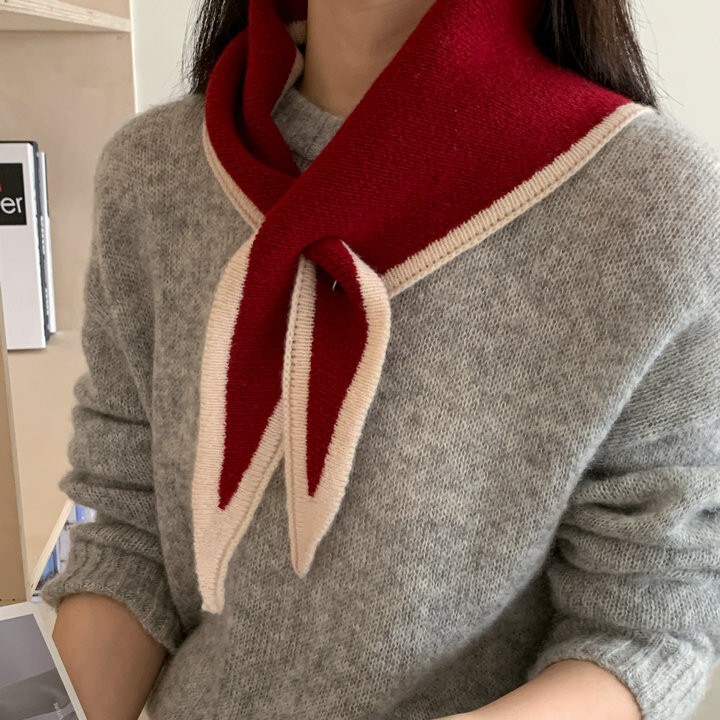 韩版新款边框拼色全羊毛针织三角巾女冬季交叉围脖保暖围巾披肩|undefined