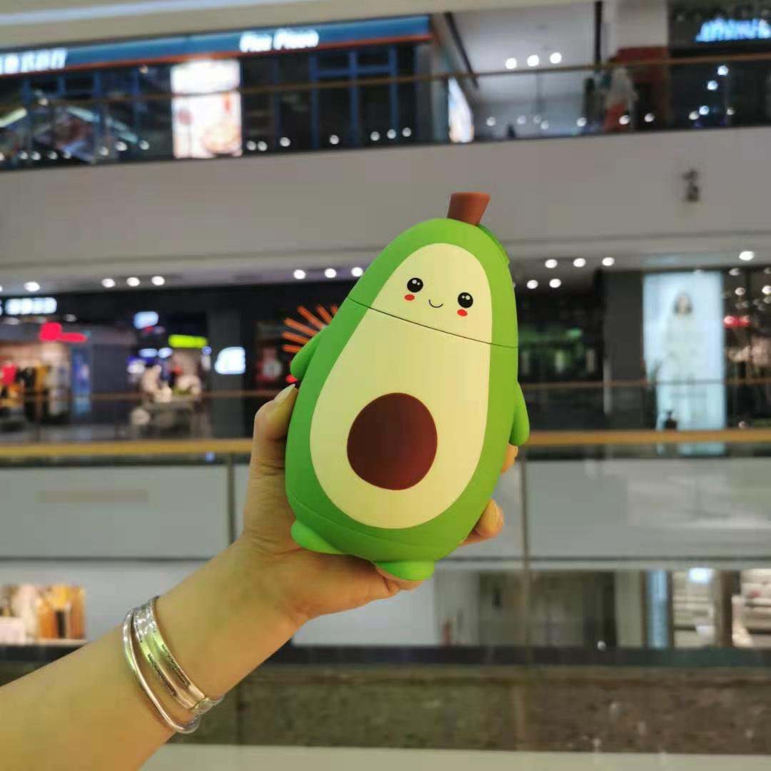 Fabricantes personalizados copas de jugo de fruta super lindas copas de aguacate de doble aislamiento portátil copas de agua