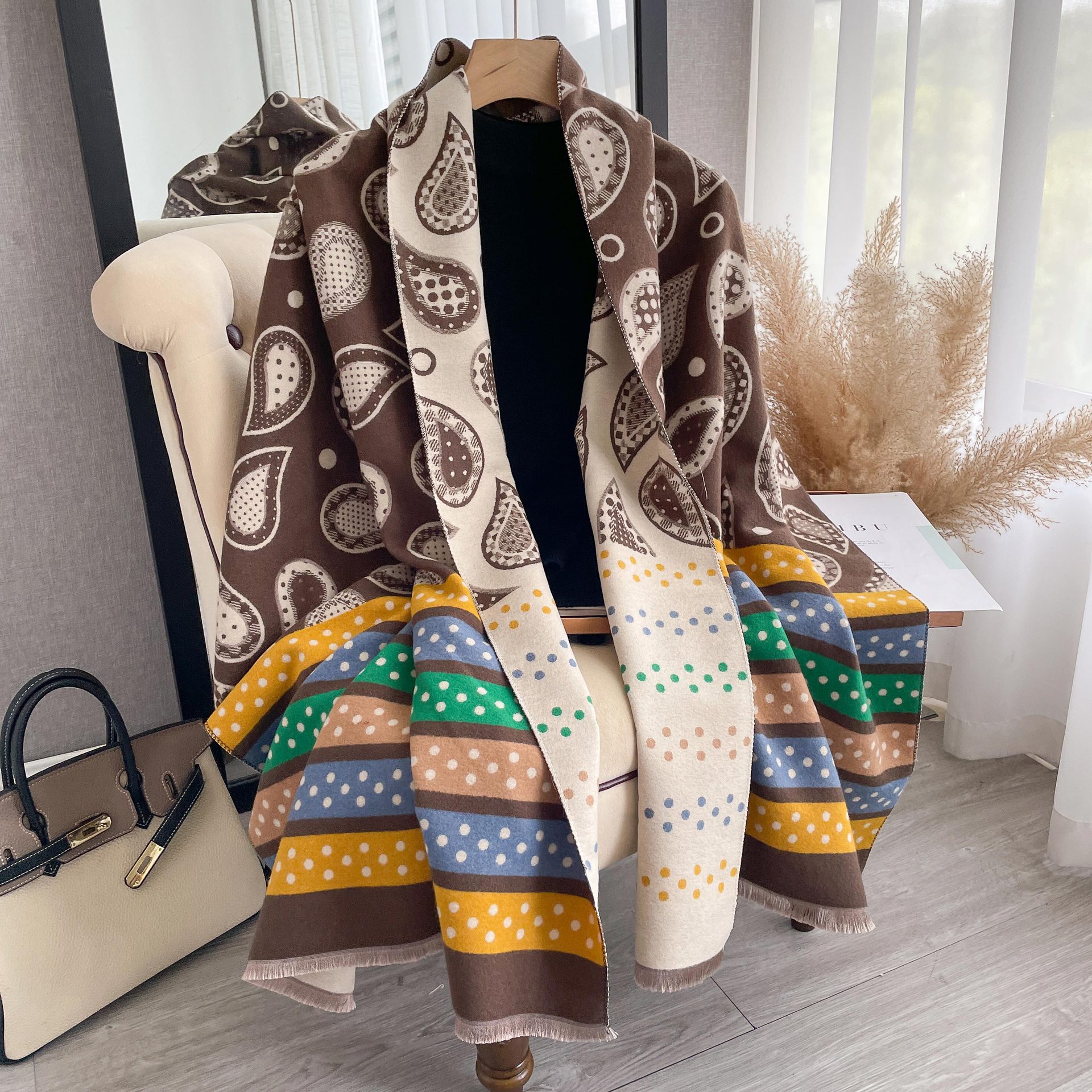 Nueva moda gruesa caliente chal de doble cara colorido a rayas Flor de anacardo Otoño e Invierno Cachemira-como bufanda larga para las mujeres